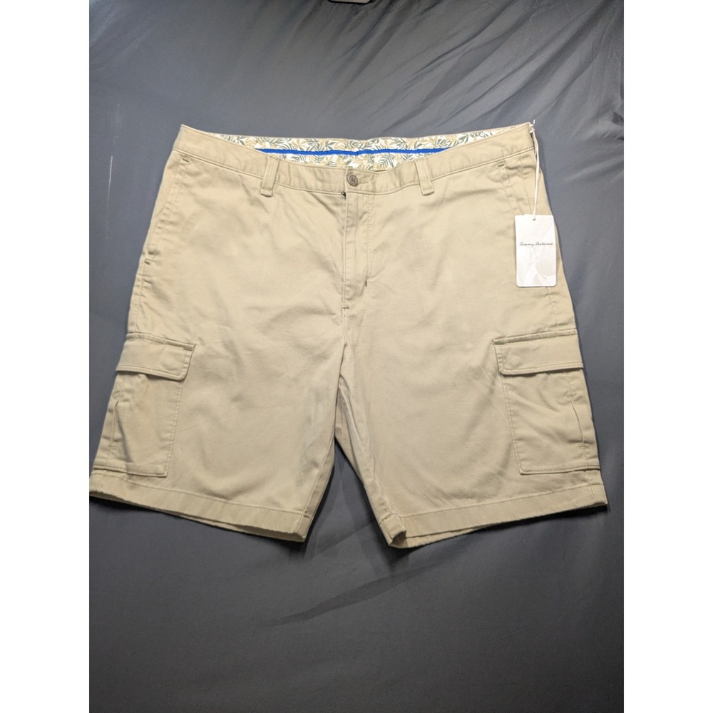 Tommy Bahama Coastal Key Cargo Shorts Mens 42 Stone Khaki ST889864 New